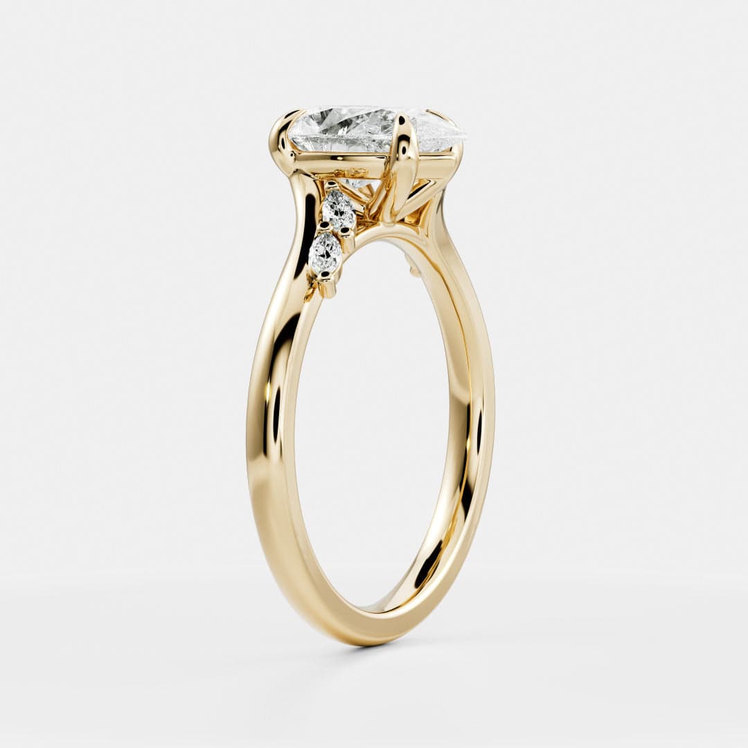 Amira in Yellow Gold, view 2